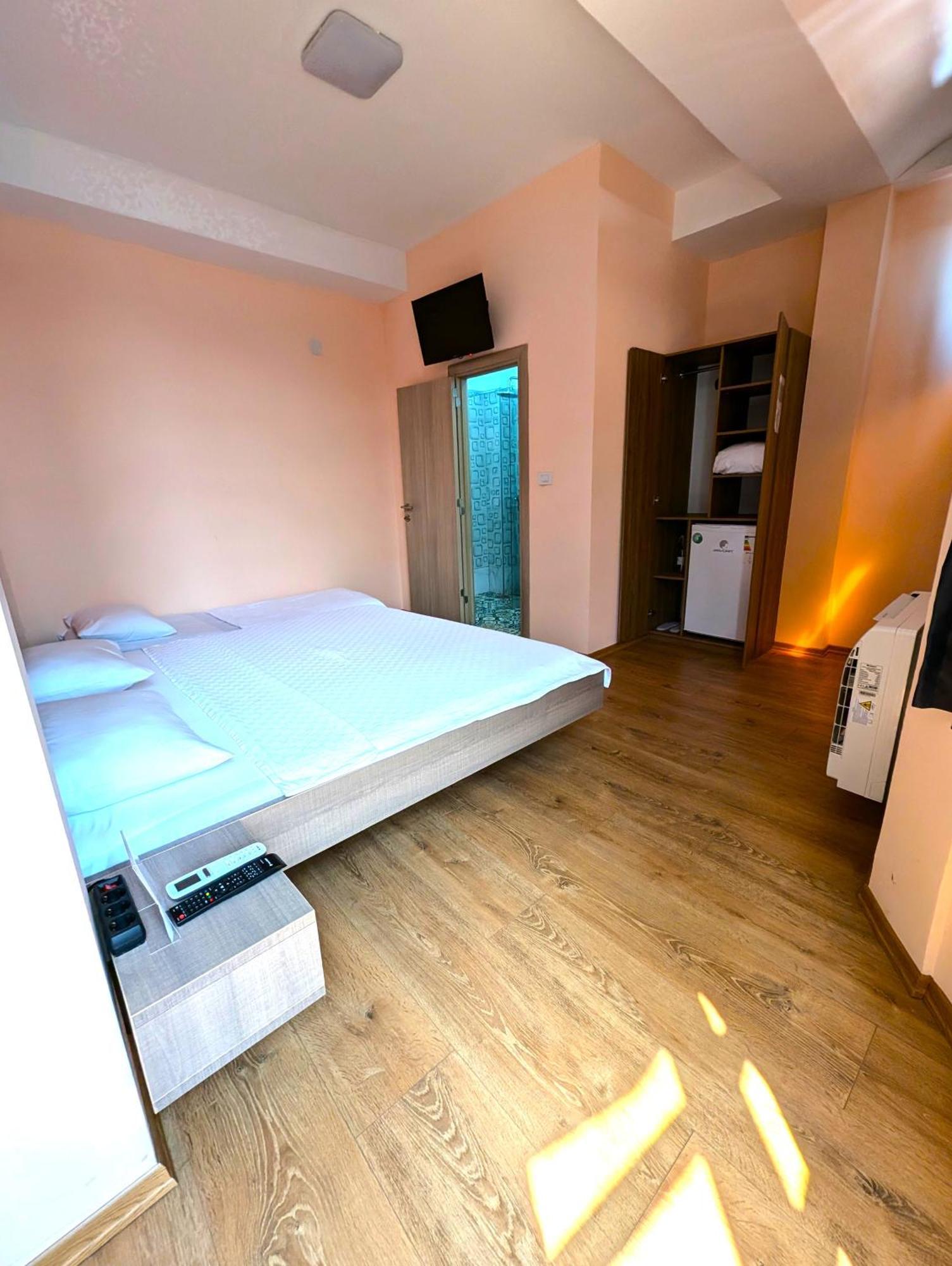 Easy Apartments Kumanovo Exterior foto